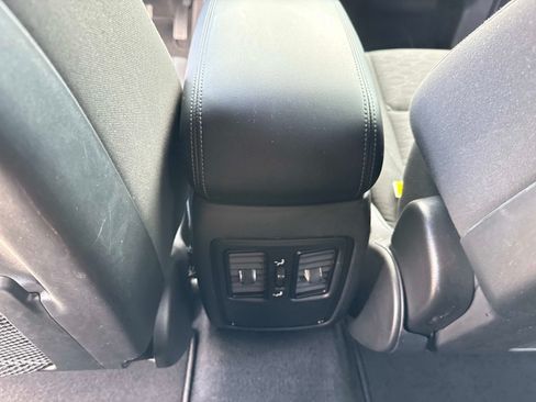 Certified 2023 Dodge Durango SXT w/ SXT Blacktop Group AWD/4WD image 16