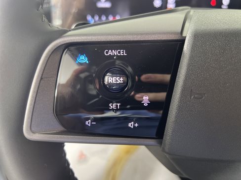 New 2025 Nissan Murano SL image 17