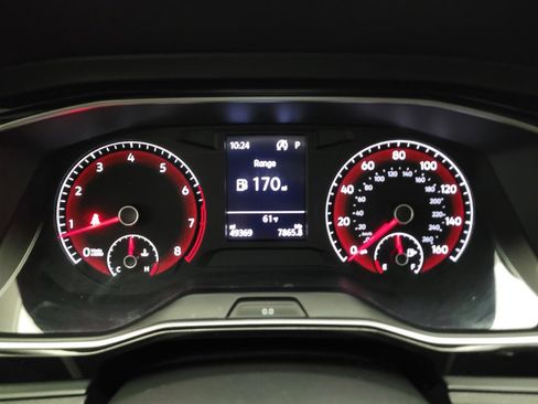Used 2019 Volkswagen Jetta SE FWD image 23
