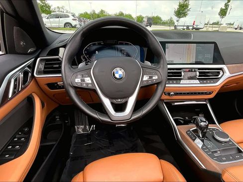 Used 2021 BMW 430i Convertible image 6