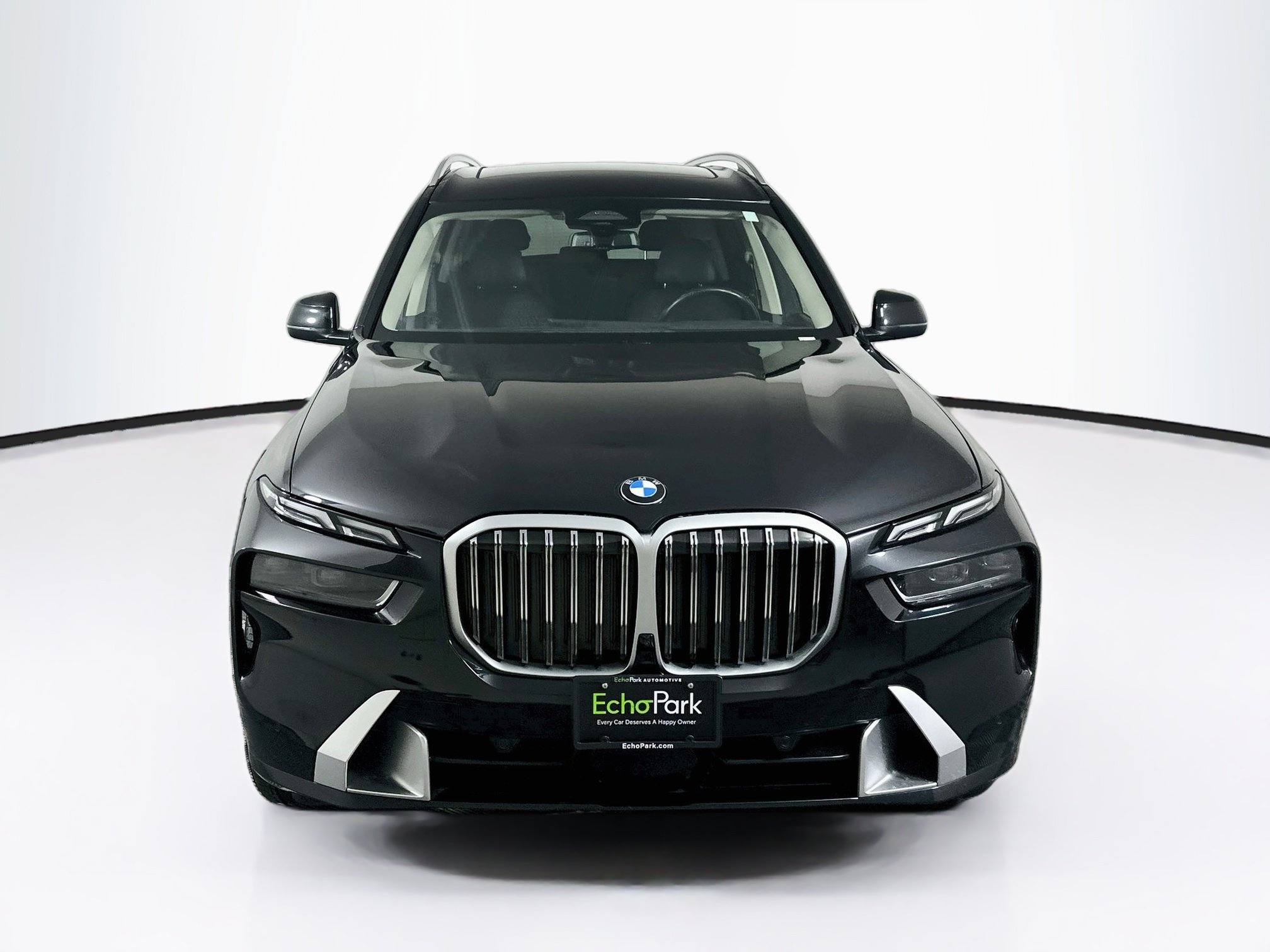 Used 2025 BMW X7 xDrive40i AWD/4WD image 2