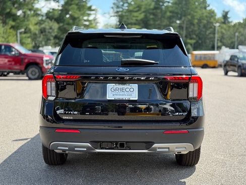 New 2026 Ford Explorer Active w/ Active Comfort Package AWD/4WD image 5
