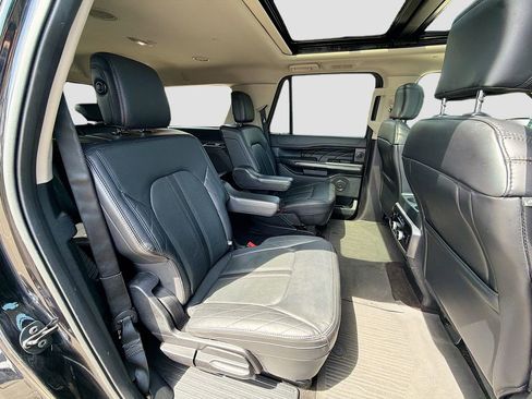Used 2020 Ford Expedition Max Platinum AWD/4WD image 31