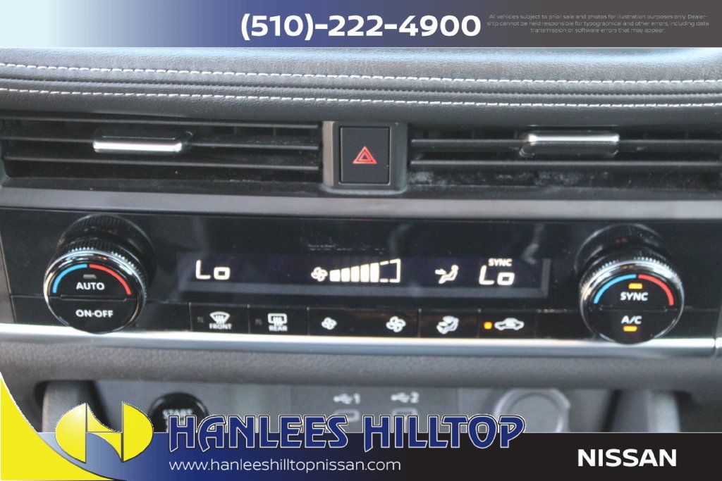 Used 2025 Nissan Rogue SV AWD/4WD image 25