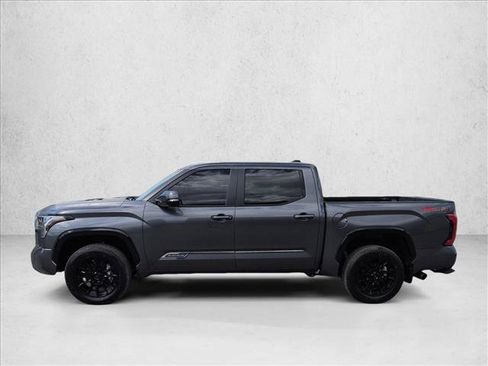 Used 2025 Toyota Tundra Platinum w/ TRD Off-Road Package AWD/4WD image 5