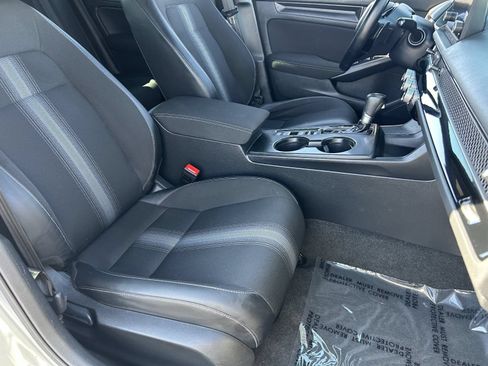 Certified 2025 Honda Civic Sport image 16