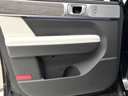 Used 2024 Hyundai Santa Fe Calligraphy AWD/4WD image 30