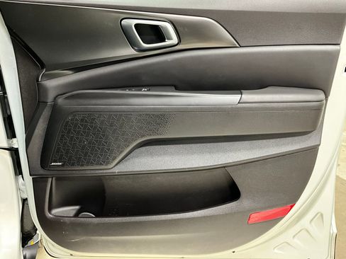 Used 2026 Kia Carnival SX Prestige image 23