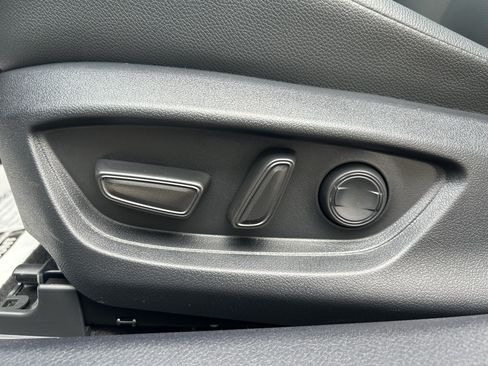 Certified 2025 Toyota Camry XLE FWD image 15