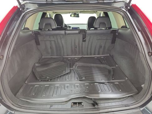 Used 2013 Volvo XC60 3.2 image 9