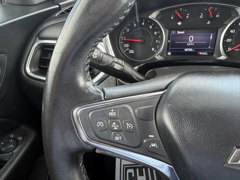 Used 2021 Chevrolet Equinox LT image 17