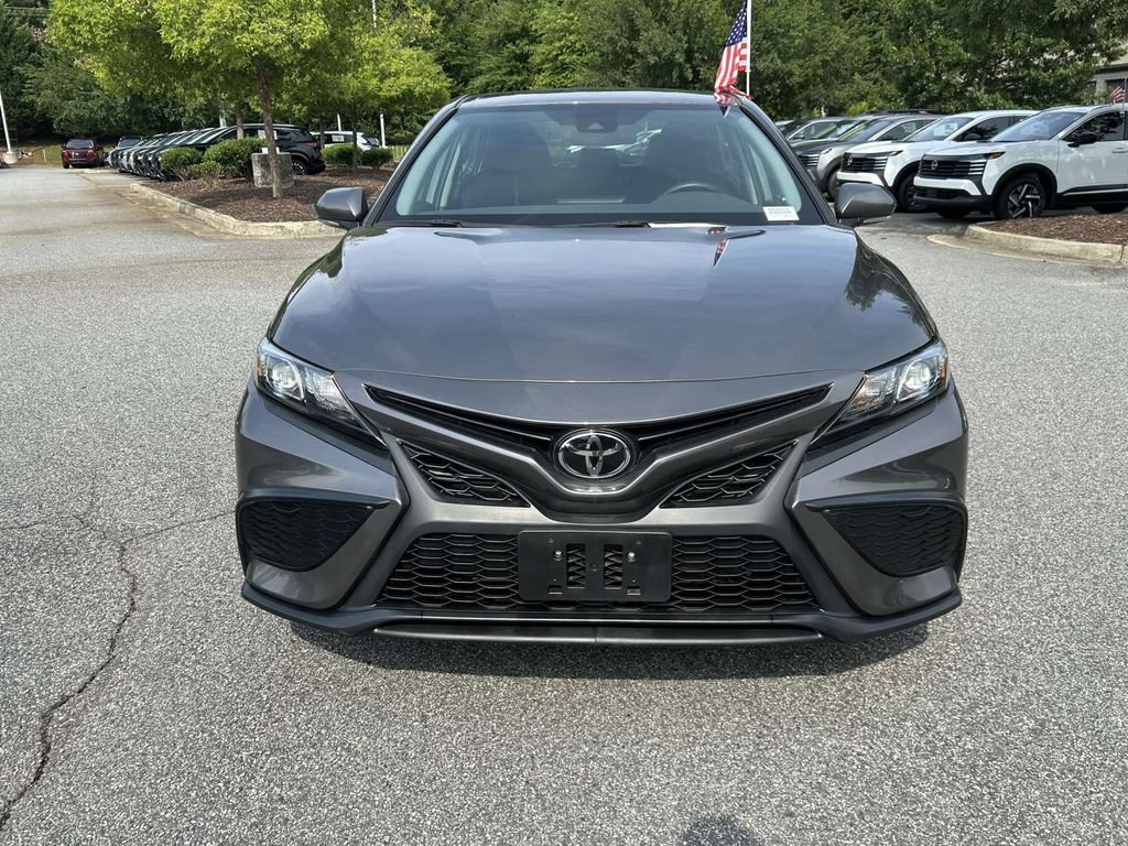 Used 2023 Toyota Camry SE FWD image 11