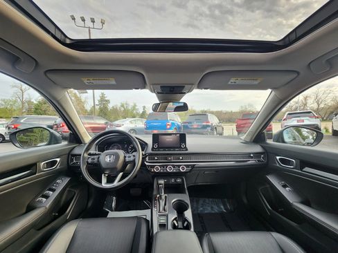 Used 2022 Honda Civic EX-L image 9