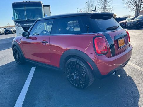 Used 2015 MINI Cooper 2-Door Hardtop image 6