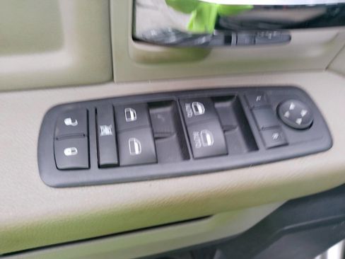 Used 2012 RAM 2500 Big Horn image 26