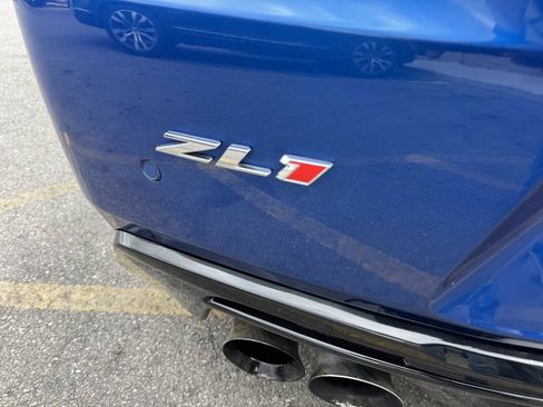 Used 2018 Chevrolet Camaro ZL1 RWD image 9