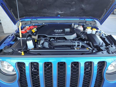 Used 2021 Jeep Gladiator Rubicon image 42