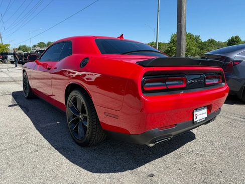 Used 2019 Dodge Challenger R/T Scat Pack RWD image 6