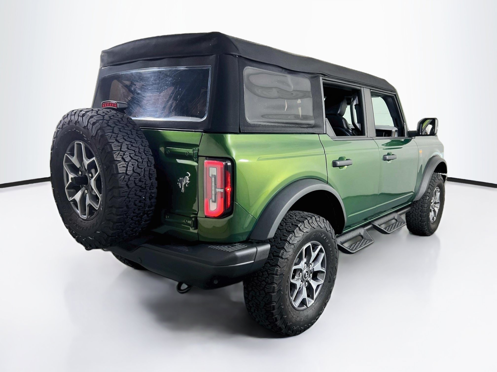 Used 2023 Ford Bronco Badlands AWD/4WD image 5