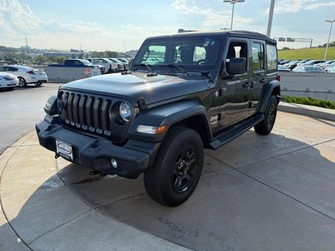 Used 2021 Jeep Wrangler Unlimited Sport image 10