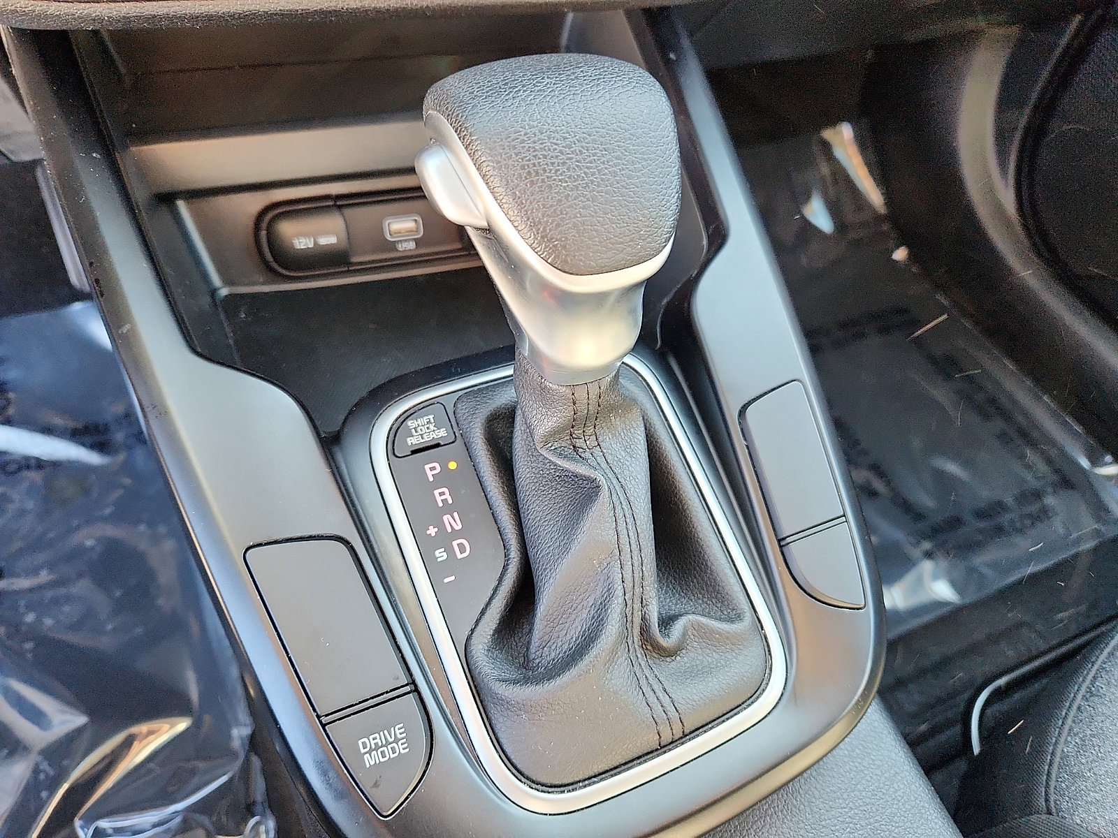 Used 2020 Kia Soul S FWD image 14