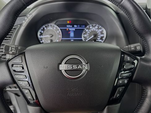 Used 2024 Nissan Armada SV image 16