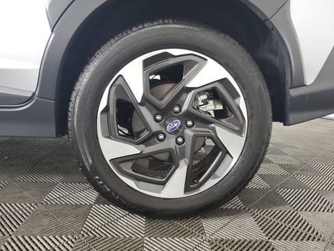 Used 2025 Subaru Crosstrek 2.5i Limited w/ Crosstrek Mirror Package image 33