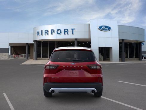 New 2025 Ford Escape Active image 5