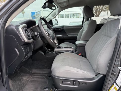 Used 2023 Toyota Tacoma SR5 w/ Black Out Package (TMS) RWD image 7