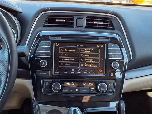 Used 2021 Nissan Maxima Platinum w/ Sport Mat Group image 15