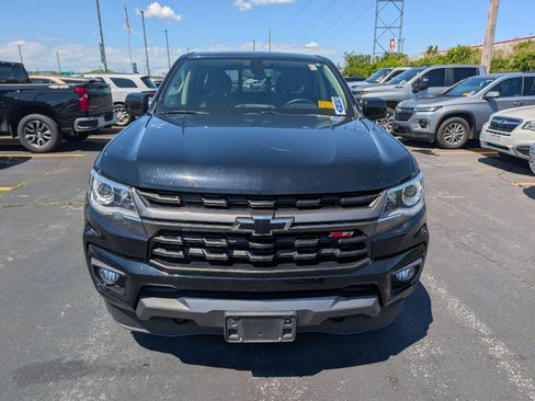 Used 2022 Chevrolet Colorado Z71 AWD/4WD image 2