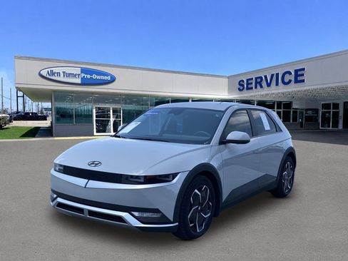 Certified 2023 Hyundai Ioniq 5 SE RWD image 4