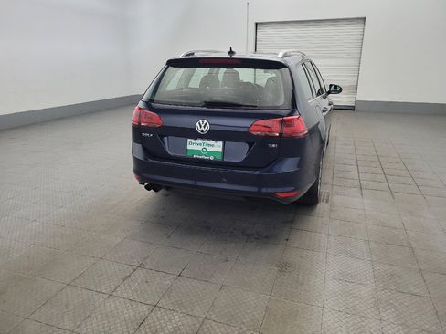 Used 2015 Volkswagen Golf SEL FWD image 7