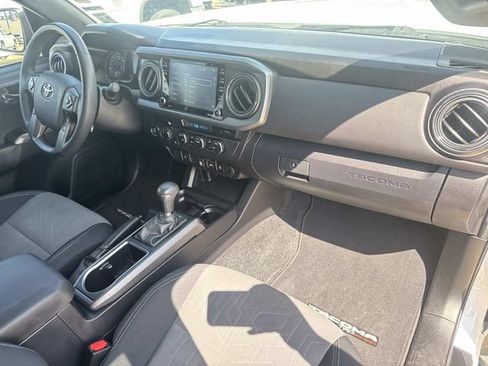 Used 2023 Toyota Tacoma TRD Off-Road AWD/4WD image 27