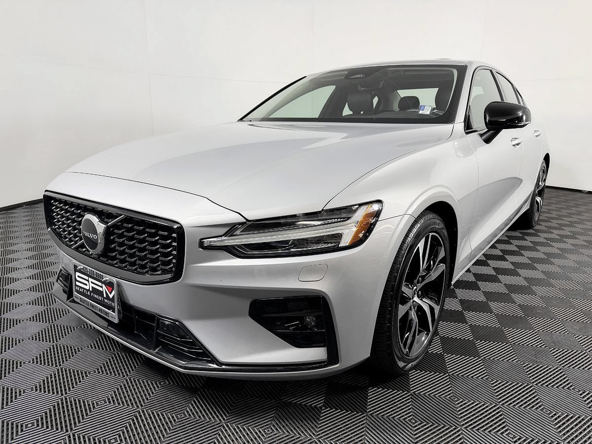 Used 2023 Volvo S60 B5 Core AWD/4WD image 3