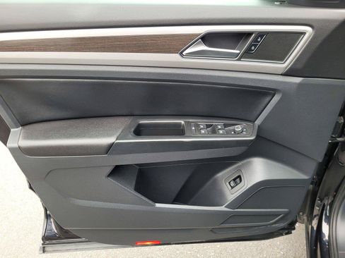 Used 2019 Volkswagen Atlas SE w/ Panoramic Sunroof Package AWD/4WD image 22