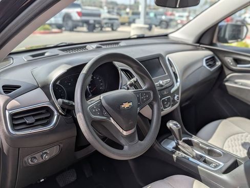 Used 2020 Chevrolet Equinox LT image 12
