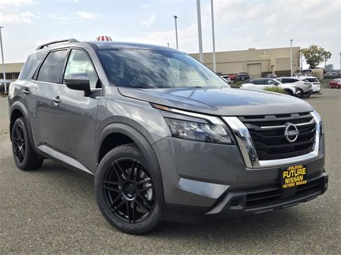 New 2025 Nissan Pathfinder SV image 1