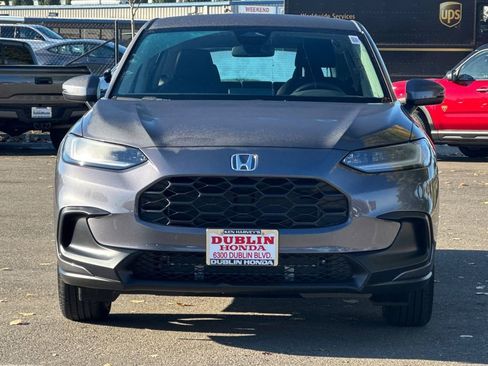 Certified 2025 Honda HR-V LX image 9