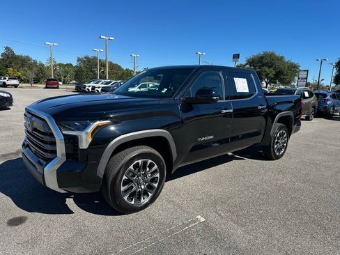 Used 2025 Toyota Tundra Limited image 12