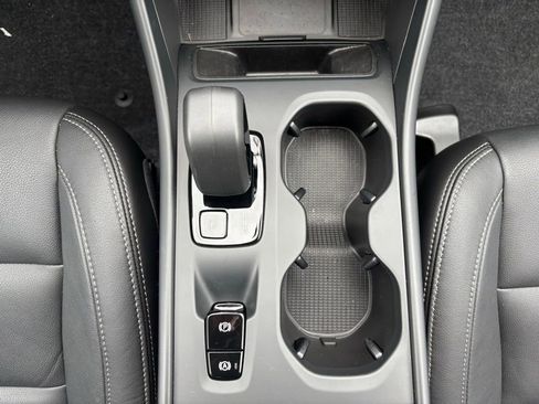 Certified 2026 Volvo XC40 B5 Core w/ Climate Package AWD/4WD image 27