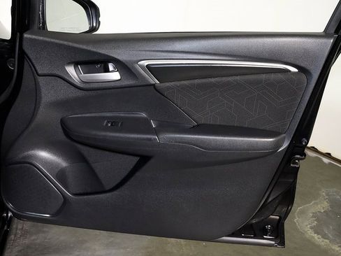 Used 2015 Honda Fit EX image 28