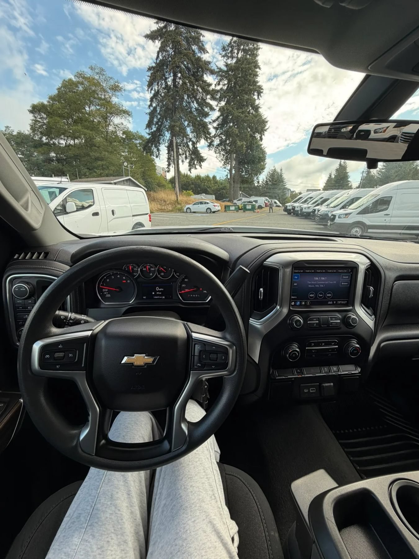 Used 2020 Chevrolet Silverado 1500 LT w/ Bed Protection Package AWD/4WD image 27