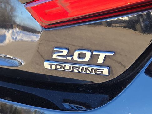 Used 2018 Honda Accord Touring image 31