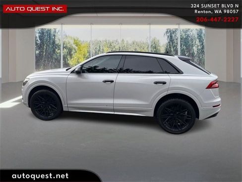 Used 2019 Audi Q8 Prestige w/ Luxury Package image 8