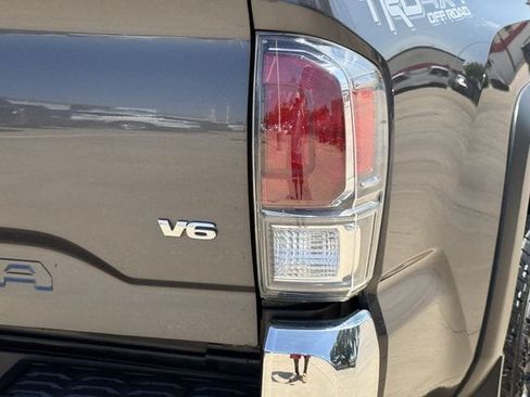 Used 2023 Toyota Tacoma TRD Off-Road AWD/4WD image 6
