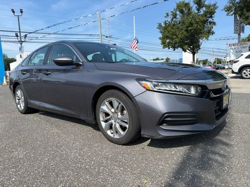 Used 2018 Honda Accord LX image 2