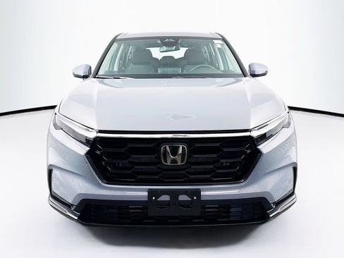 Used 2024 Honda CR-V LX image 2
