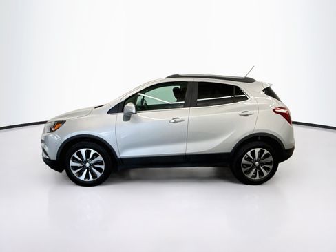 Used 2022 Buick Encore Preferred w/ Safety Package FWD image 4