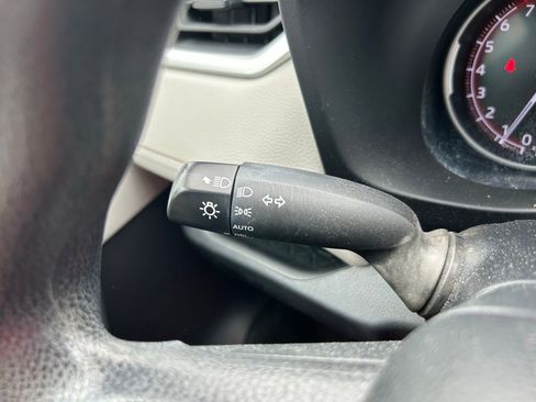 Used 2023 Toyota RAV4 XLE FWD image 22